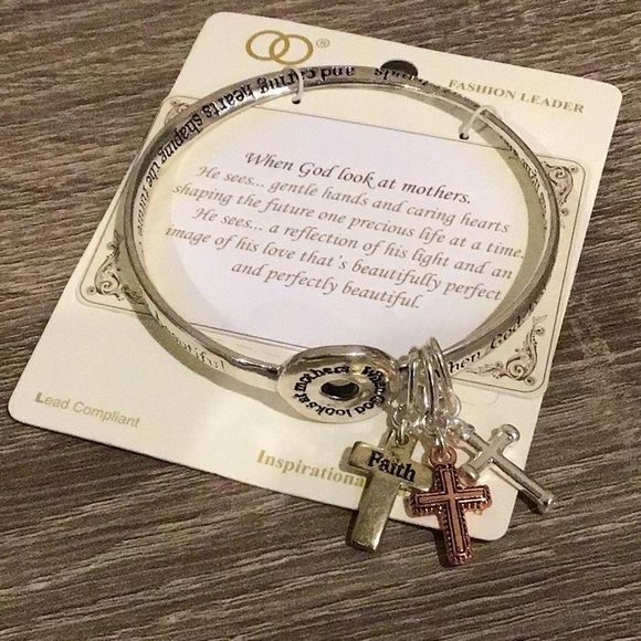 When God Looks At Mothers Bracelet Dangle Crosses Inspirational Jewelry - Picture 1 of 3